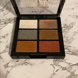 NYX Love Lust Disco Foil Play Palette